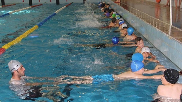 Kahramanmaraş'ta 'Yüzme Bilmeyen Kalmasın' Projesi Başladı!