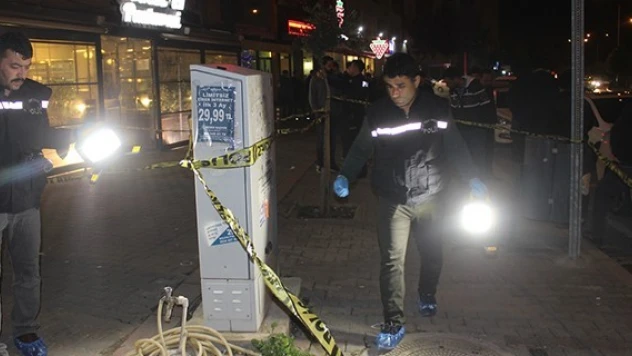Sokak ortasında silahlı saldırı: 1 yaralı!