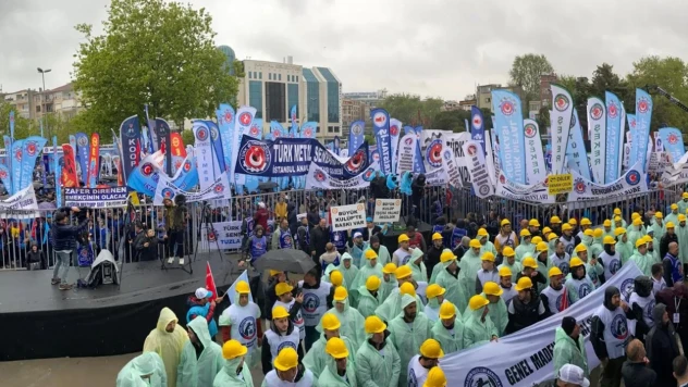 1 Mayıs'ta 79 il ve 127 alana gösteri izni verildi