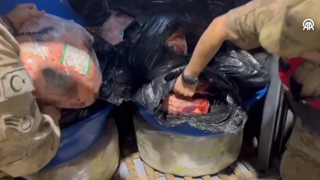 1500 kilogram gümrük kaçağı ve bozulmuş et ele geçirildi