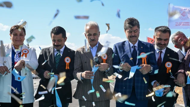 2 milyar 670 milyonluk yatırımla yeşil Kaman'ın ulaşım ağı güçleniyor