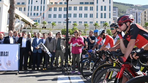 2'nci Uluslararası Kahramanmaraş Bisiklet Yarışması start aldı