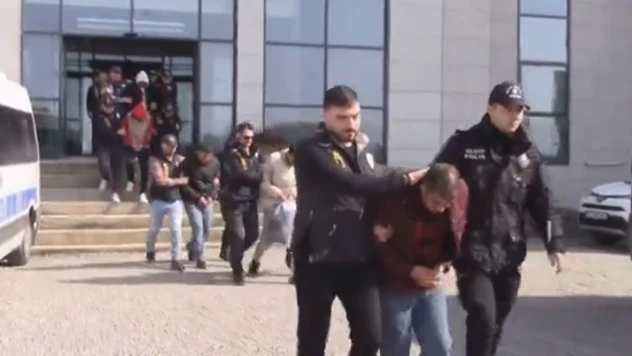 20 ilde eş zamanlı operasyon