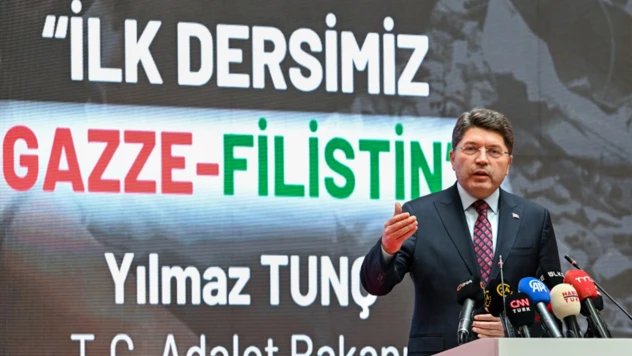 2025-2026 akademik yılının ilk dersi Gazze-Filistin
