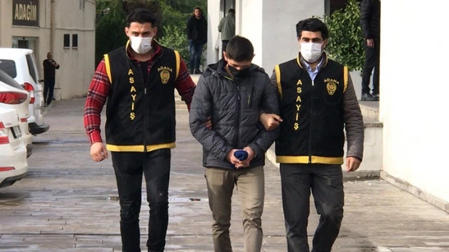 21 yıl 8 ay kesinleşmiş hapis cezası