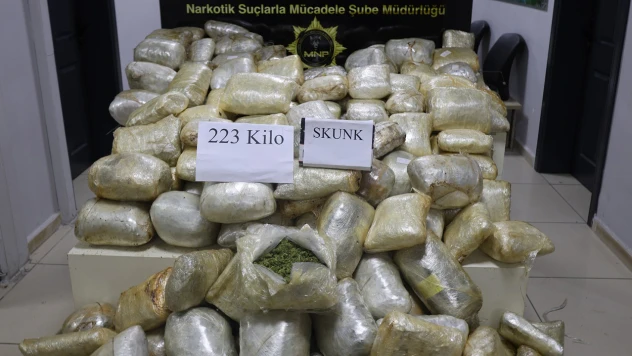223 kilogram uyuşturucu ele geçirildi