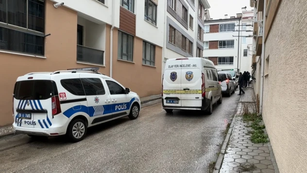 27 yaşındaki genç evinde ölü bulundu