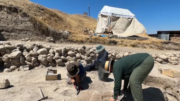 3 bin yıllık tarihi eser gün yüzüne çıktı