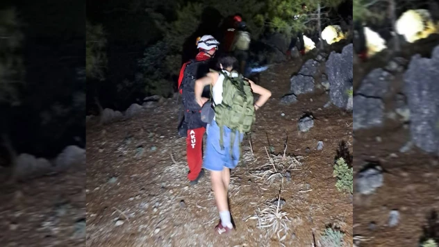 3 öğrenci fotoğraf çekmek için çıktıkları kalede mahsur kaldılar