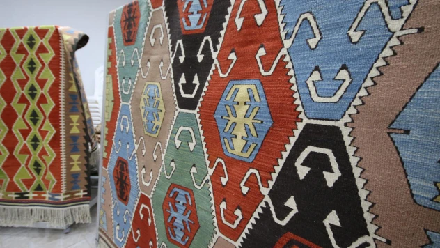 400 yıllık Barak Kilimi, kadın kooperatifiyle Avrupa'ya açılıyor