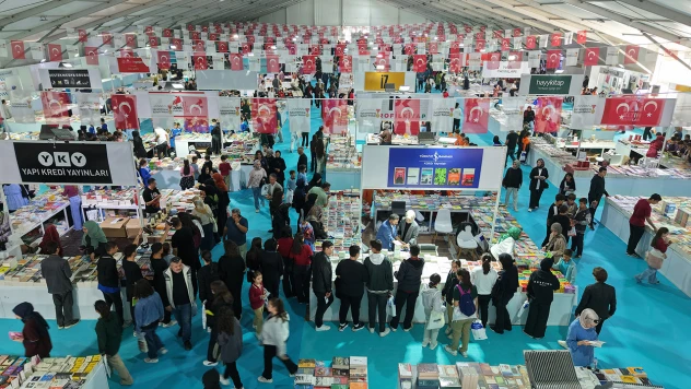 410 bin ziyaretçi, 400 yazar Kahramanmaraş Kitap Fuarında buluştu