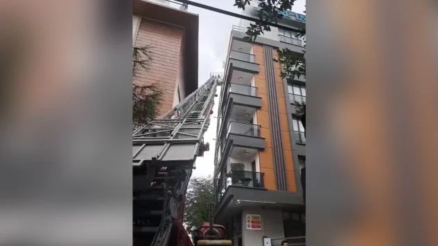 5 katlı binada çıkan yangında 1 kişi öldü