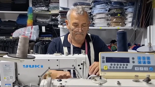 57 yıldır sadece terzilik yapıyor