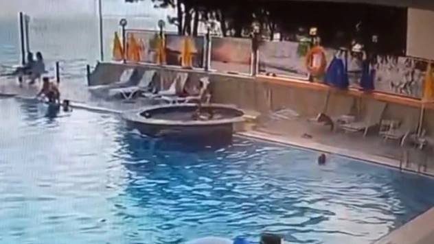 9 yaşındaki çocuk havuzda boğuldu