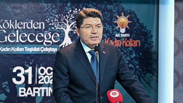 Adalet Bakanı Tunç, 'Güçlü bir Türkiye'yi inşallah milletimizle inşa edeceğiz'