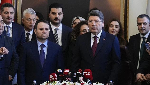 Adalet Bakanlığında devir teslim töreni yapıldı