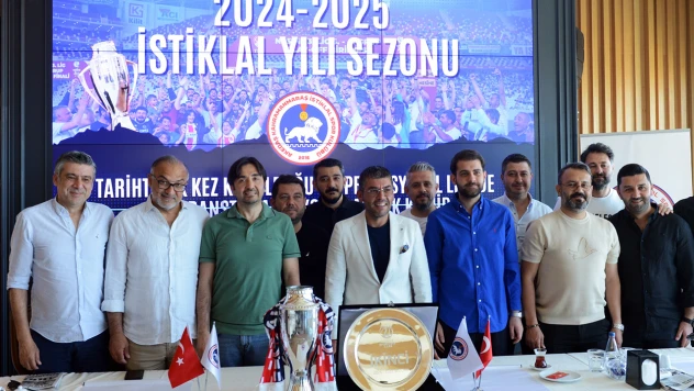 Akarca, 'Bu zaferin baş mimarlarından biri Fırat Görgel'dir'