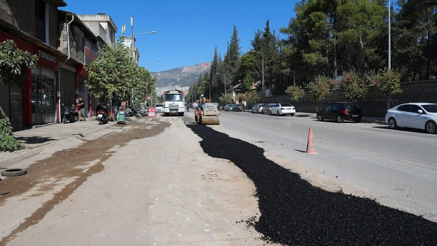Altyapı çalışması tamamlanan caddelerde asfalt çalışması başlatıldı