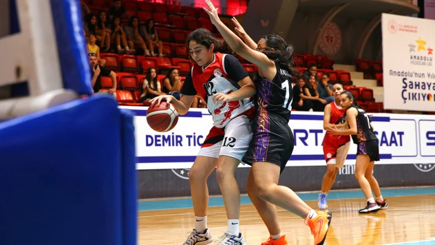 Anadolu Yıldızlar Ligi Basketbol Türkiye Şampiyonası başladı