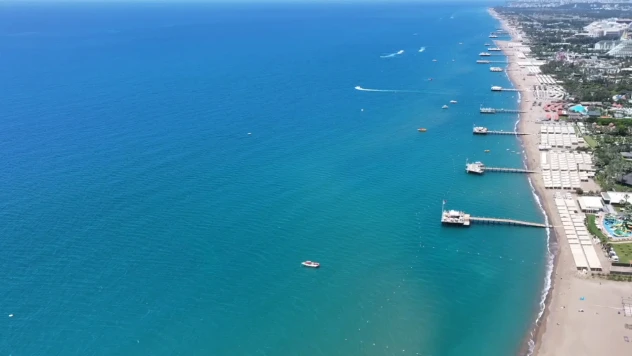 Antalya'ya yılın 9 ayında gelen turist sayısı 14 milyonu aştı