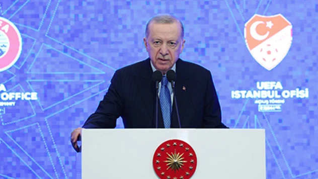Artık laf üstüne laf değil, taş üstüne taş koyma zamanıdır