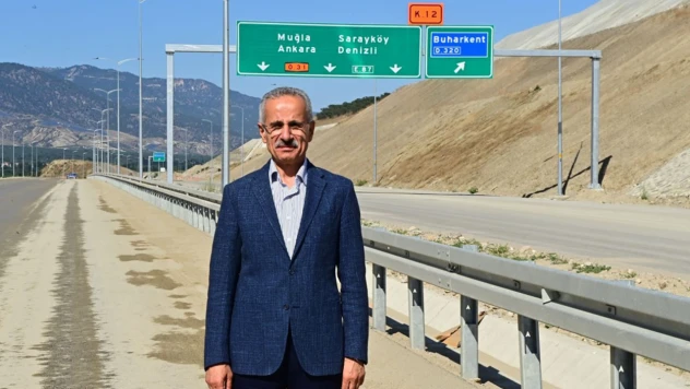 Aydın-Denizli otoyolu 17 Ekim'de trafiğe açılıyor