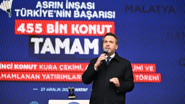 Bakan Bayraktar, 'Asrın inşasının final günlerinden birine şahitlik ediyoruz'