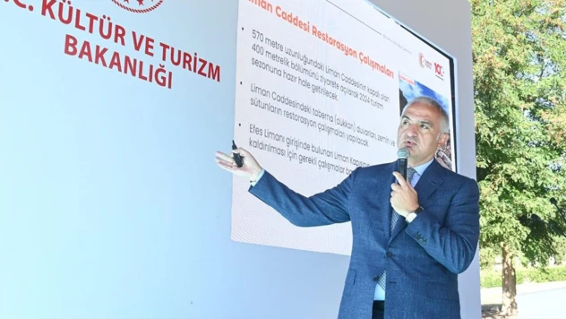Bakan Ersoy, geleceğe miras sonsuz efes projesine tanıttı