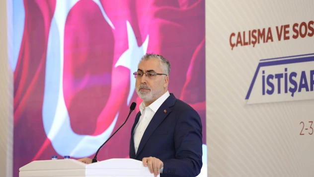 Bakan Işıkhan, 81 ildeki İŞKUR ve SGK İl Müdürlerini topladı