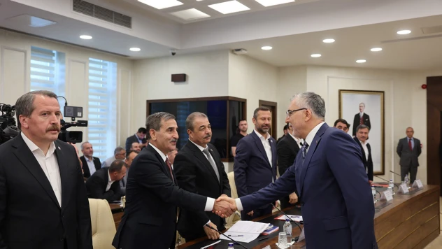 Bakan Işıkhan, toplu sözleşme görüşmelerine başkanlık etti
