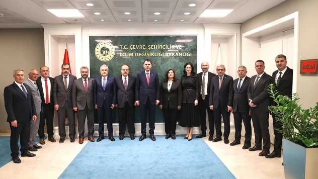 Bakan Kurum, Aydın heyetini kabul etti