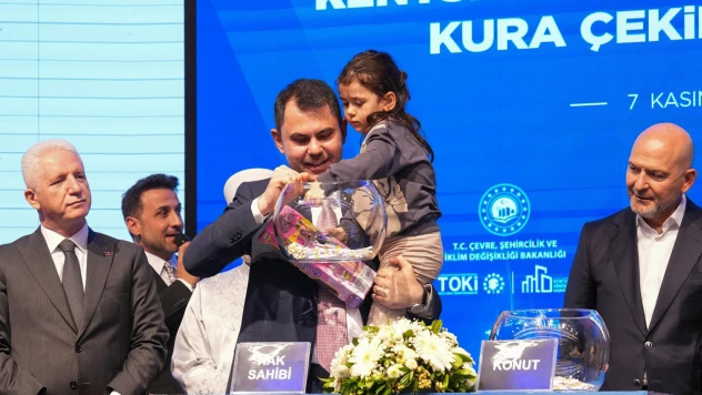 Bakan Kurum'dan Yüzyılın Konut Projesi paylaşımı
