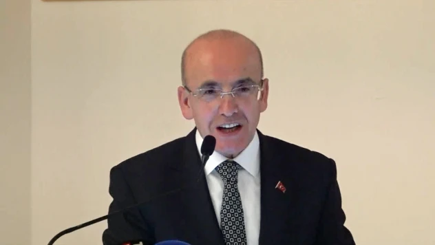 Bakan Şimşek, 'Türkiye'nin borcu düşük ve bu bize büyük bir fırsat sunuyor'