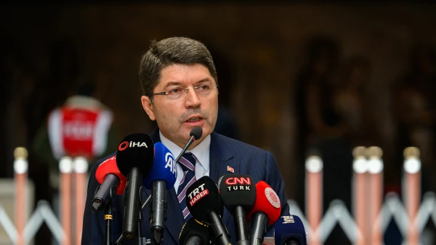 Bakan Tunç, 'Bir Mehmet şehit düşerse yerine binlercesi yetişir'