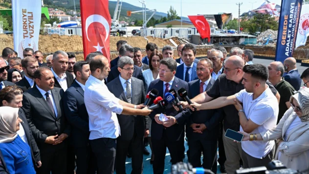 Bakan Tunç, 'İsrail meclisinin Gazze'yi işgal planı sözde bir plan'