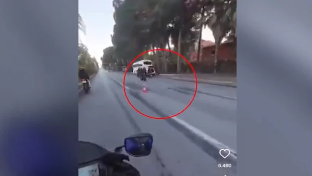 Bakan Yerlikaya'dan polisin üzerine motosiklet süren kişilerin tutuklandığını duyurdu