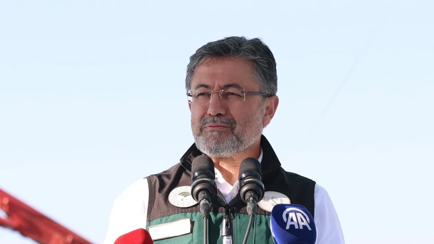 Bakan Yumaklı, 'Türkiye'de şap hastalığının yeni bir çeşidi 1965 yılından bu yana ilk kez görüldü'