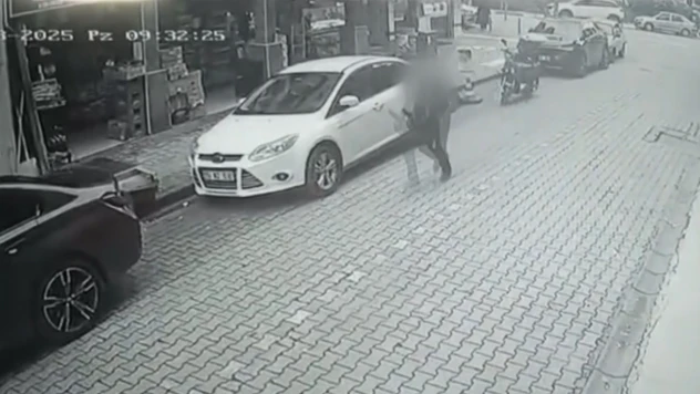 Bankada silahlı soygun