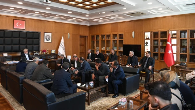 Başkan Fırat Görgel, 'Hemşehrilerimiz bizim için bir rehber'