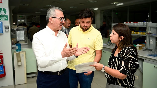 Başkan Güngör: İşletmelerimiz deprem sonrası daha büyük azimle faaliyetlerini sürdürüyor