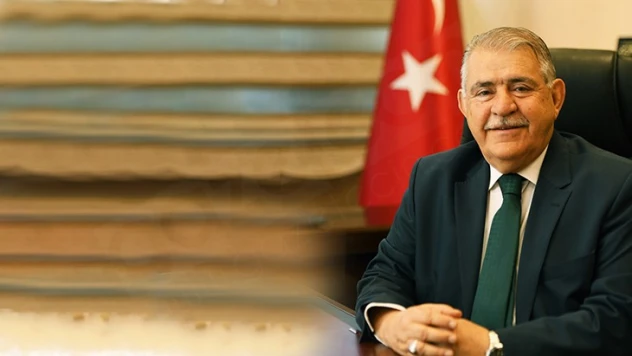 Başkan Mahçiçek: Ailenin yıkılmaz kalesi babalarımızın hakkı ödenmez