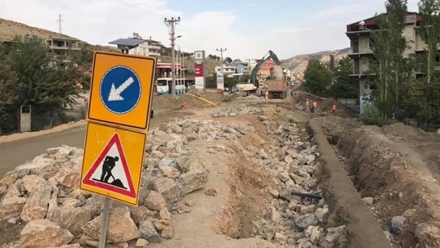 Başkan Sarıaltun: 'Standardı yüksek yollar yapacağız'