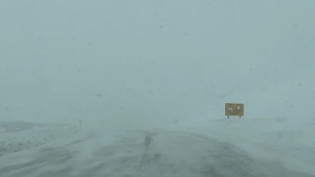 Bayburt-Erzurum kara yolu çığ nedeniyle ulaşıma kapandı