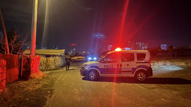 Bıçaklı saldırıya uğrayan kişi yaralandı