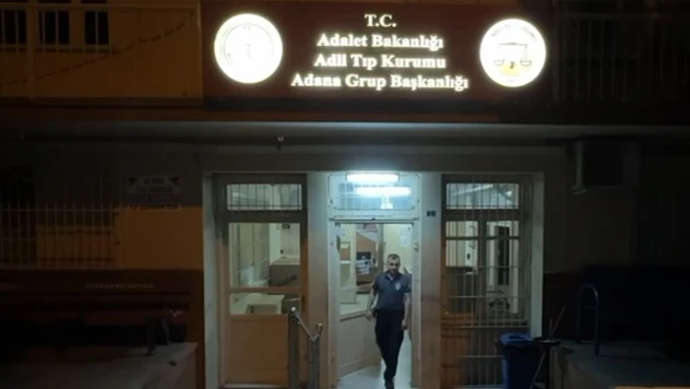 Bir kişi tartıştığı kadını tabancayla vurarak öldürdü