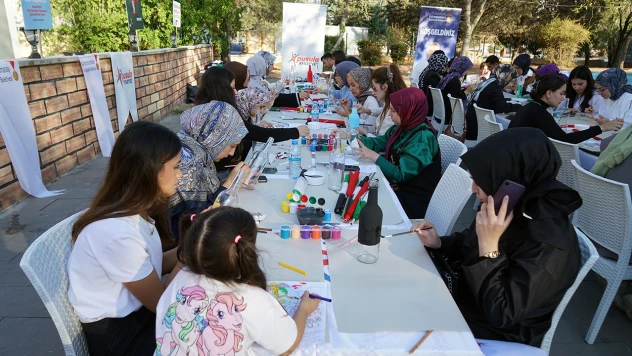 Bir şişe ışık, Kahramanmaraşlı gençlerden Filistin'e destek