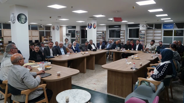 Boz ve Evlice, Şiir ve Edebiyat Günleri'nde okurlarla buluştu