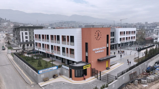 Burası Kahramanmaraş'taki Haydar Aliyev İlkokulu