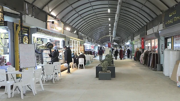 Çarşı'daki iş yerlerinin teslimi nisanda başlayacak