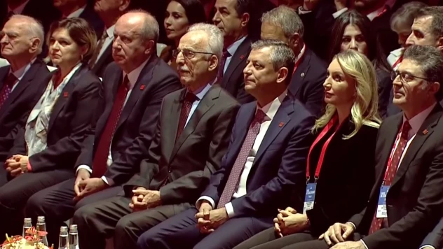 CHP 39. Olağan Kurultayı çalışmalarına başladı